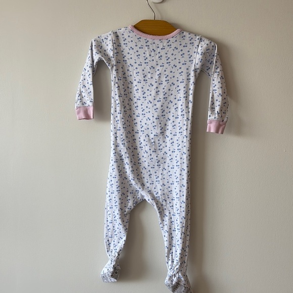 Carter's White and Pink Footies with Enclosed Feet - Picture 4 of 4